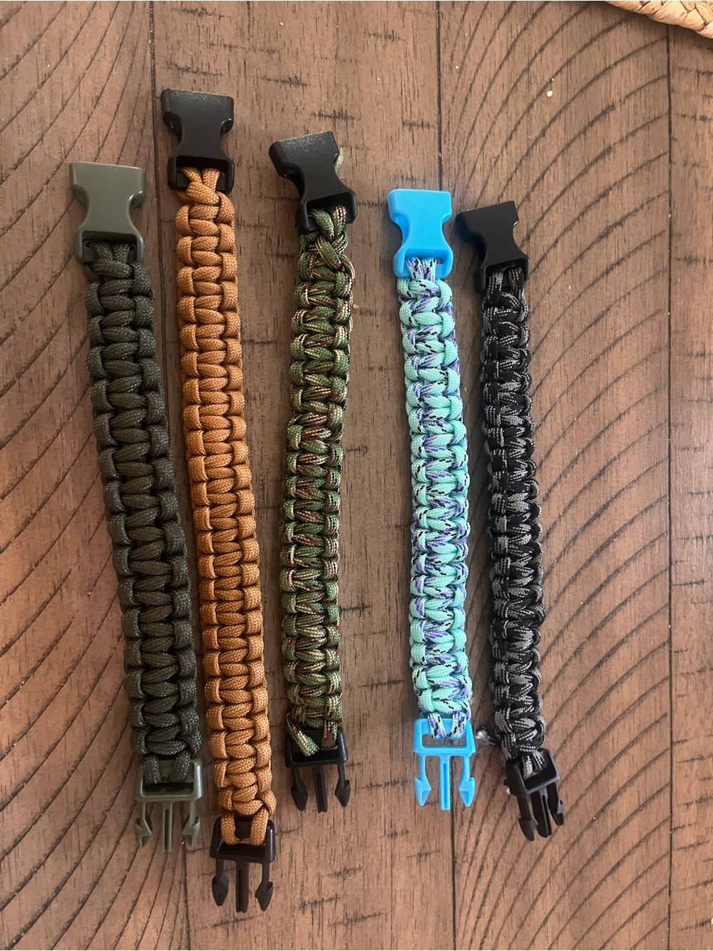 Paracord bracelets handmade